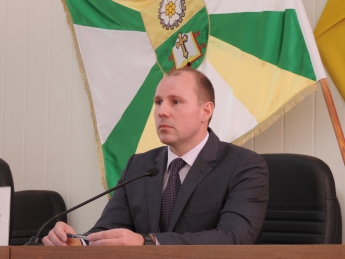 Секретарь горсовета, и.о. мэра Сергей Минько отчитался о своей работе за год