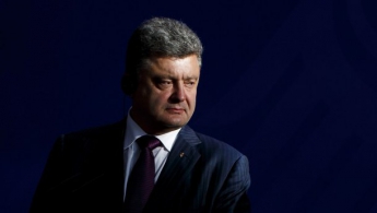 Украина заинтересована в возобновлении поставок туркменского газа, — Порошенко