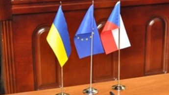 Чешским коммунистам не удалось сорвать ратификацию Соглашения об ассоциации Украина-ЕС
