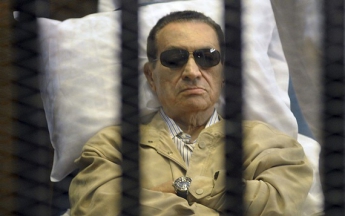 Суд Каира будет снова судить экс-президента Х.Мубарака
