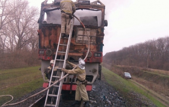 Пассажирский поезд загорелся во время движения в Черкасской области