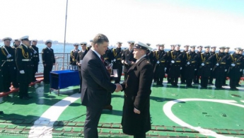 Порошенко: Украинский флот должен быть совмещаемым с кораблями НАТО