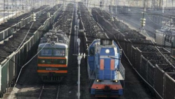 Пограничники задержали 180 вагонов с углем и металлами из оккупированного Донбасса