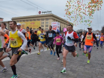 Мелитопольский спортсмен покорил свой очередной марафон (видео)