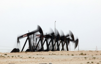 Цены на нефть растут на заявлениях США о снижении добычи сланца