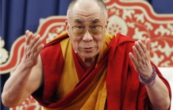 Китай призвал Далай-ламу "отказаться от иллюзий" о независимости Тибета