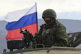 К границе с Украиной перебросили 50 единиц бронетехники и 2 тыс. военных ВС РФ