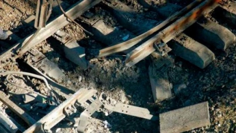 В Донецкой области произошел взрыв на железной дороге, движение поездов остановлено
