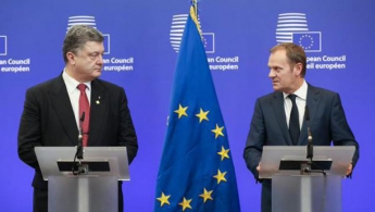 Порошенко договорился с Туском провести в Киеве саммит "Украина — ЕС"