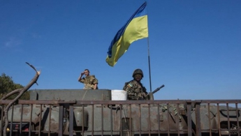 Крымском Луганской области начался бой