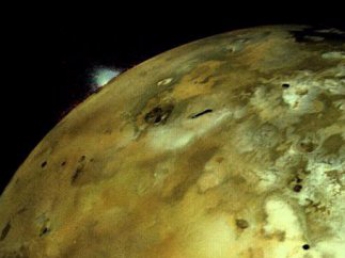 Телескоп сфотографировал лавовое озера на спутнике Юпитера