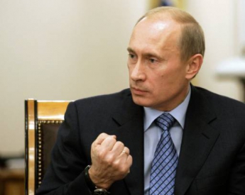 Путин ужесточил наказание для СМИ за "экстремизм"