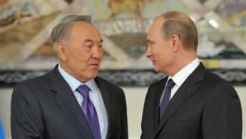 Казахстану грозит "крымский сценарий". Оттуда уже звучит "Путин, помоги!"