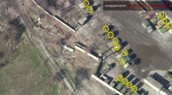 В Донецке нашли спрятанные танки боевиков (видео, фото)