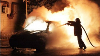 На Закарпатье сожгли авто депутата