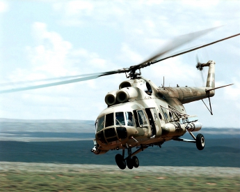 В Луганской области пограничники зафиксировали 8 российских вертолетов Ми-8