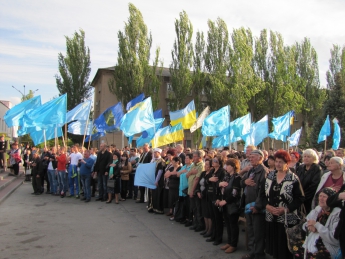 На митинге памяти депортации крымских татар не стеснялись в выражениях о Путине (видео)