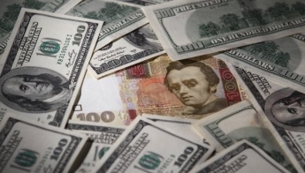 Межбанк открылся удешевлением евро