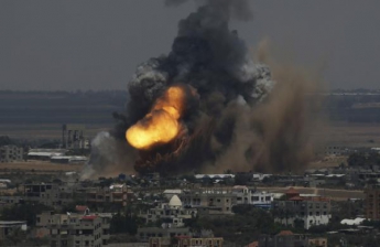 ВВС Израиля нанесли авиаудары по сектору Газа в ответ на ракетный удар палестинских боевиков