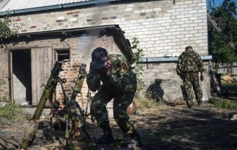 АТЦ: В Донецкой обл. произошли два боестолкновения между силами АТО и террористами