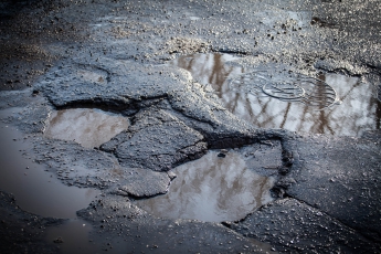 В Украине ремонт дорог будет осуществляться за счет штрафов автоперевозчиков, - Мининфраструктуры