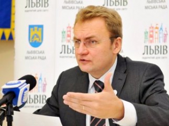 Садовый в знак протеста подал в отставку с поста в Ассоциации городов Украины
