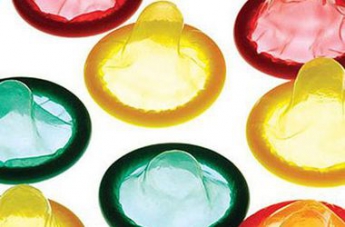 Созданы презервативы, которые меняют цвет при наличии у человека венерических заболеваний