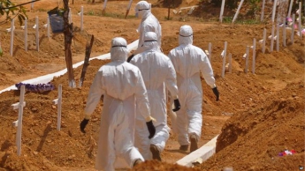 В Либерии из-за Эболы объявили карантин