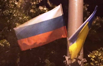 В центре Киева неизвестные сорвали 15 флагов Болгарии, перепутав их с флагами РФ (фото)