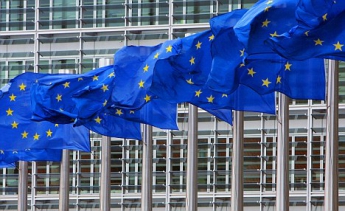 Еврокомиссия предложила Греции 7 млрд евро бридж-кредита