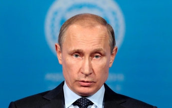 Путин по-хозяйски «распилил» часть кредита Украине от МВФ