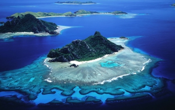 У Соломоновых островов в Тихом океане произошло землетрясение магнитудой 7,5 баллов