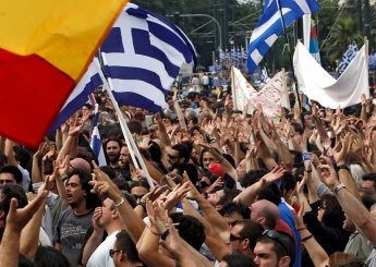 Банки Греции откроются 20 июля, но ограничение на выдачу наличных средств останется