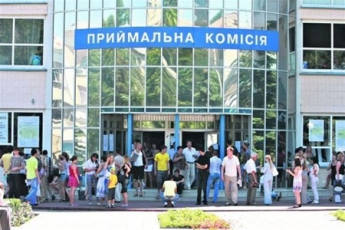 Более 350 тыс. абитуриентов в 2015 г. подали заявления в украинские вузы
