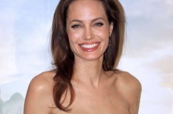 Анджелина Джоли рассказала о драках с Брэдом Питтом
