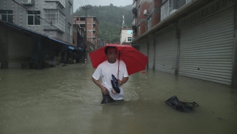 Число жертв тайфуна Soudelor в Китае достигло 26
