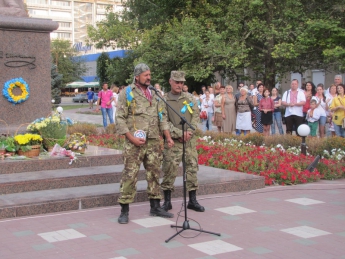 Я бы хотел, чтобы «хохлов» становилось как можно меньше, - боец украинской армии (видео)