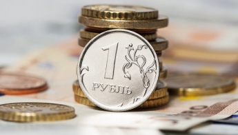В России на фоне новостей из США укрепился рубль