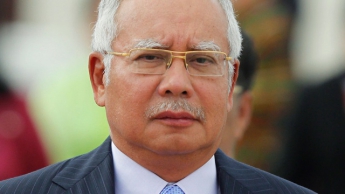Премьер Малайзии Разак отказался уйти в отставку в ответ на требования демонстрантов