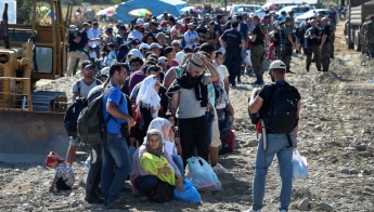 Греческая полиция применила светошумовые гранаты против мигрантов на острове Лесбос