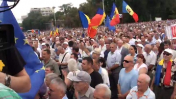 В Кишиневе исключили возможность отставки президента по требованию митингующих