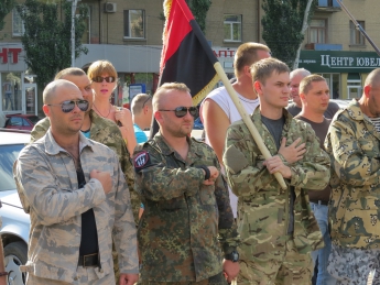 Местный "Правый сектор" поддержит блокаду Крыма