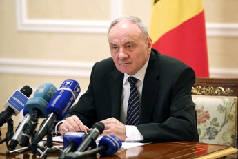 В Молдавии демонстранты передумали отправлять президента в отставку после встречи с ним