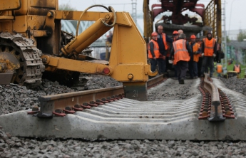 Россия начала строительство второго участка железной дороги в обход Украины