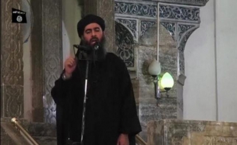 Восемь человек погибли в ходе атаки на кортеж лидера "Исламского государства"