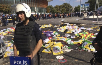 Турецкий суд запретил СМИ упоминать теракт в Анкаре