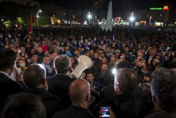 Премьер-министр Черногории обвинил Россию в организации массовых беспорядков