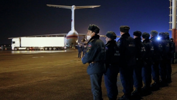 В Санкт-Петербург прибыл второй самолет с фрагментами тел и вещами погибших при крушении А321 на Синае