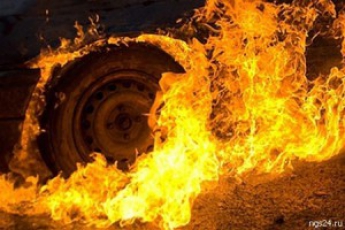 В Энергодаре сожгли машину новоиспеченному депутату от «Оппоблока»