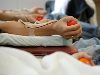 В Украине внедряется проект по развитию служб переливания крови, - Минздрав